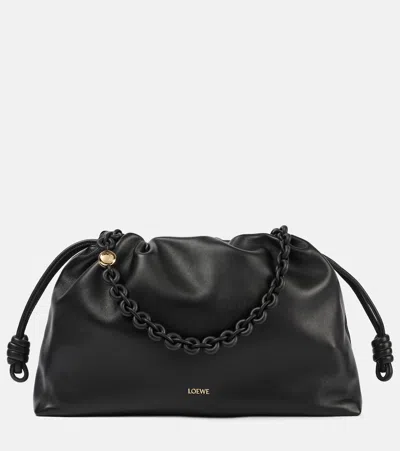 Loewe Flamenco Large Leather Clutch In Schwarz