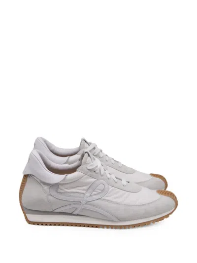 Pre-owned Loewe Flow Runner Sneakers In White