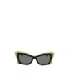 Loewe Geometrically Framed Sunglasses In Multicolor