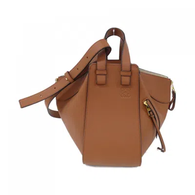 Pre-owned Loewe Gold Leather Shoulder Bag ()
