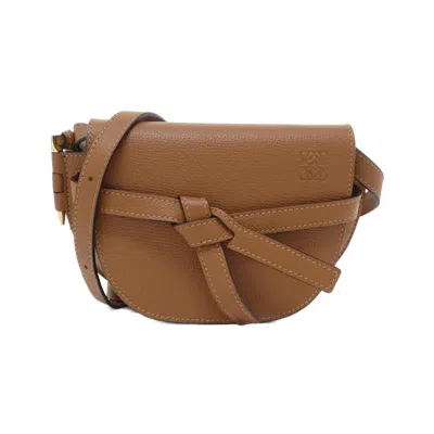 Pre-owned Loewe Gold Leather Shoulder Bag ()