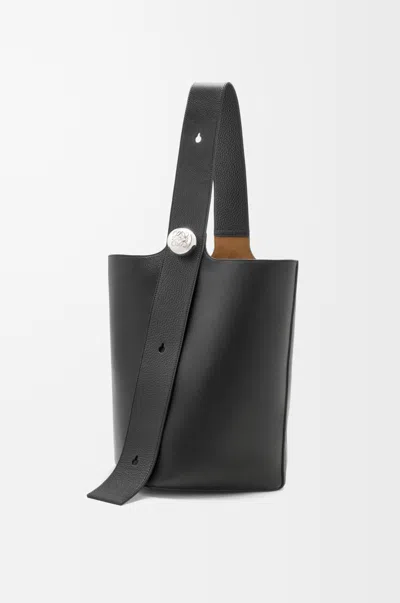 Loewe Large Pebble Bucket In Supple Grained Leather Skin For Man In Black
