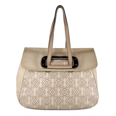 Pre-owned Loewe Grayish Pvc Leather Shoulder Bag ()