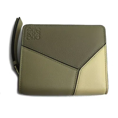 Pre-owned Loewe Green Leather Wallet (bi-fold) ()