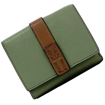 Pre-owned Loewe Green Leather Wallet (tri-fold) ()
