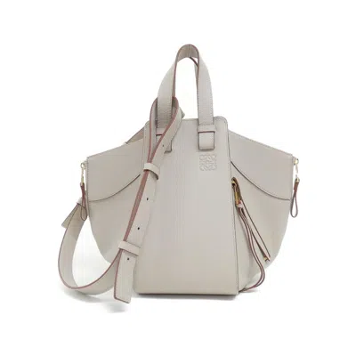 Pre-owned Loewe Hammock Gold Leather Shoulder Bag ()