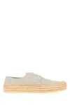 Loewe Scarpe Stringate Rio In Pelle Scamosciata Grigio Chiaro  Uomo In Gray