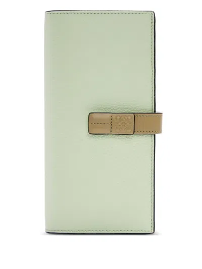 Loewe Large Anagram-debossed Wallet In Green
