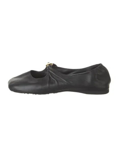 Pre-owned Loewe Leather Ballet Flats In Black