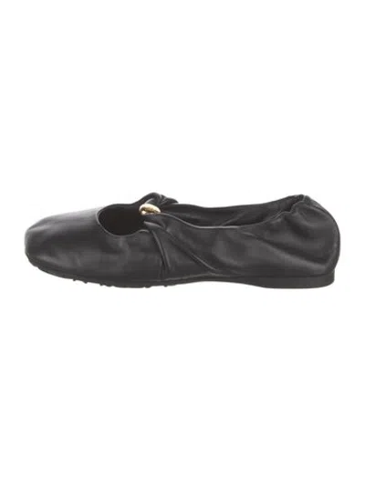 Pre-owned Loewe Leather Ballet Flats In Black