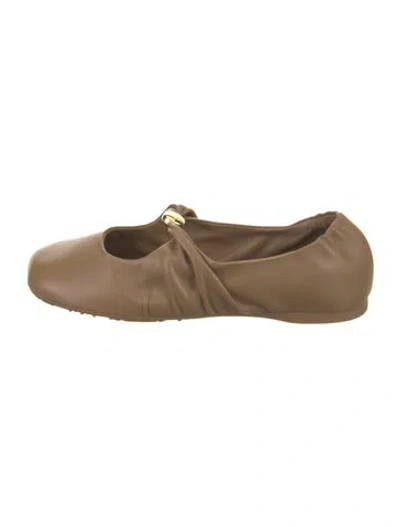 Pre-owned Loewe Leather Ballet Flats W/ Tags In Neutrals