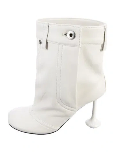 Pre-owned Loewe Leather Boots In White