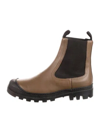 Pre-owned Loewe Leather Chelsea Boots In Black