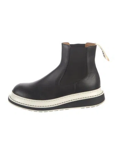 Pre-owned Loewe Leather Chelsea Boots In Black