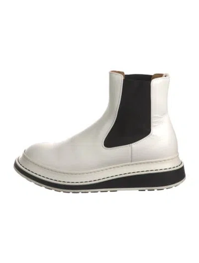 Pre-owned Loewe Leather Chelsea Boots In Neutral