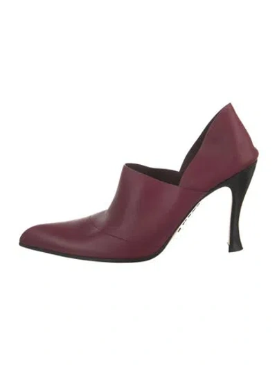 Pre-owned Loewe Leather D'orsay Pumps In Burgundy