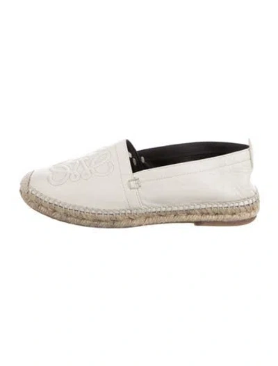 Pre-owned Loewe Leather Embroidered Accent Espadrilles In White
