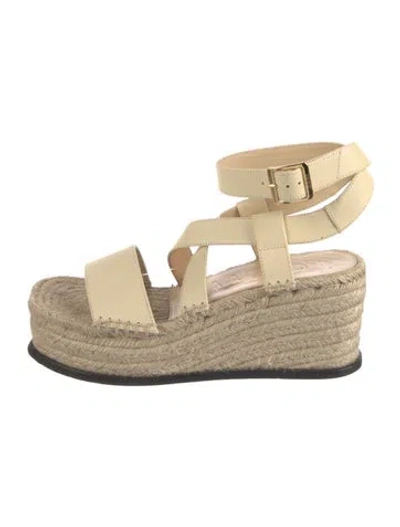 Pre-owned Loewe Leather Espadrilles In Neutral