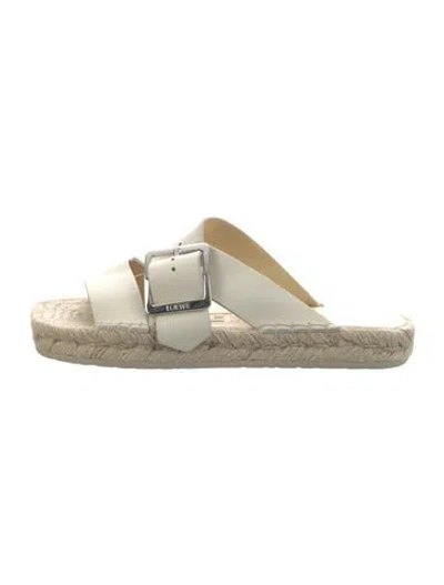 Pre-owned Loewe Leather Espadrilles In Neutrals