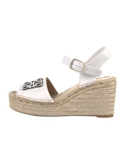 Pre-owned Loewe Leather Espadrilles In White