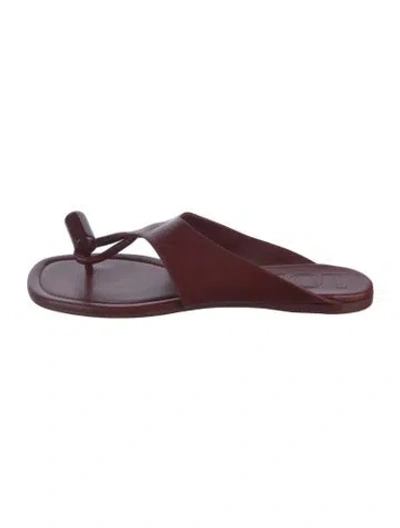 Pre-owned Loewe Leather Flip Flops In Burgundy