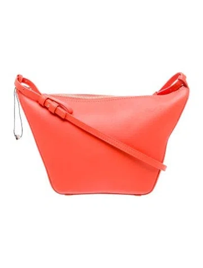 Pre-owned Loewe Leather Hammock Mini In Red