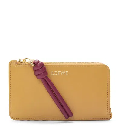 Loewe Knot Leather Card Holder In Sahara/crimson