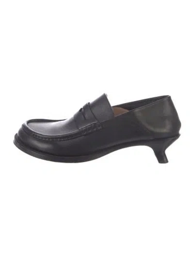 Pre-owned Loewe Leather Loafers In Black