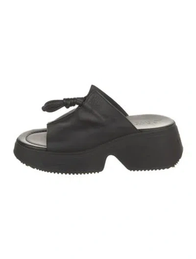 Pre-owned Loewe Leather Mules In Black