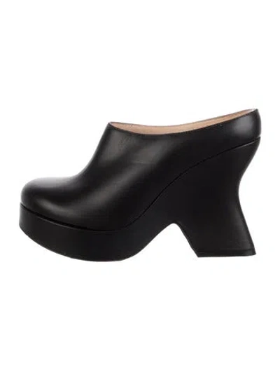 Pre-owned Loewe Leather Mules In Black
