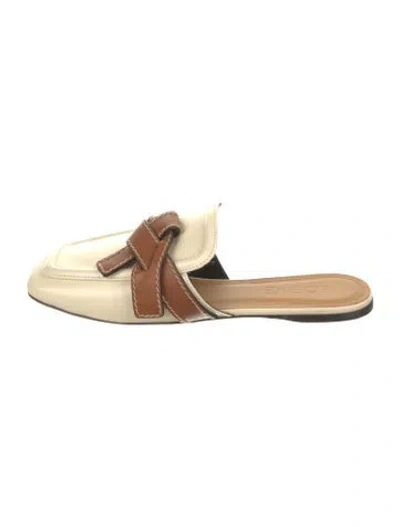 Pre-owned Loewe Leather Mules In Neutral