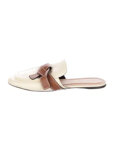 Pre-owned Loewe Leather Mules In White