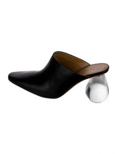 Pre-owned Loewe Leather Mules In White