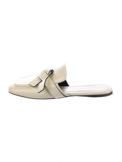 Pre-owned Loewe Leather Mules In White