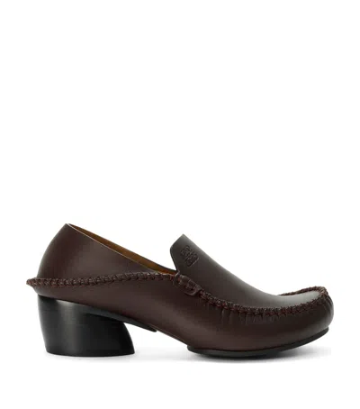 Loewe Leather Oval Heeled Loafers 45 In Brown
