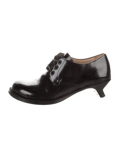 Pre-owned Loewe Leather Oxfords In Black