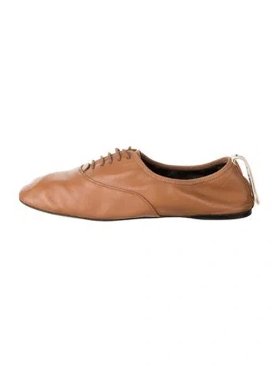 Pre-owned Loewe Leather Oxfords In Brown