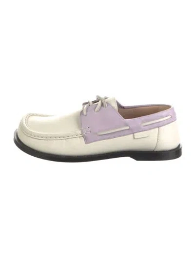 Pre-owned Loewe Leather Oxfords In White