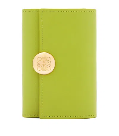 Loewe Leather Pebble Wallet In Green