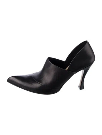 Pre-owned Loewe Leather Pumps In Black