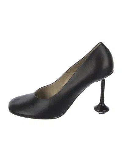 Pre-owned Loewe Leather Pumps In Black