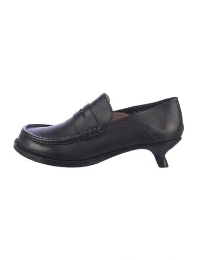 Pre-owned Loewe Leather Pumps In Black