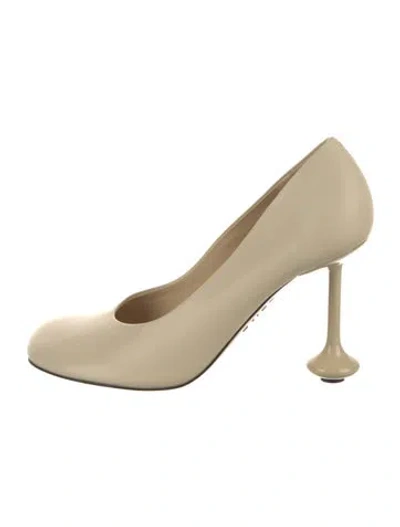 Pre-owned Loewe Leather Pumps In Neutral