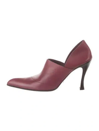 Pre-owned Loewe Leather Pumps In Red
