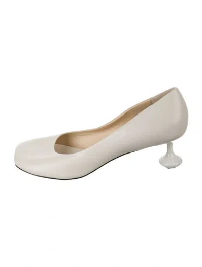 Pre-owned Loewe Leather Pumps In White