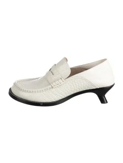 Pre-owned Loewe Leather Pumps In White