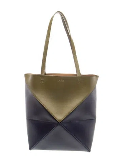 Pre-owned Loewe Leather Puzzle 2024 In Green