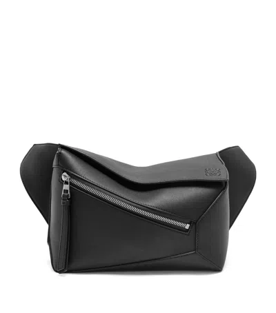 Loewe Men Puzzle Edge Small Leather Bumbag In Black