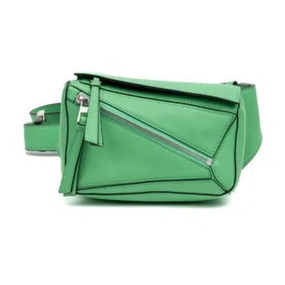 Pre-owned Loewe Leather Puzzle Crossbody In Green