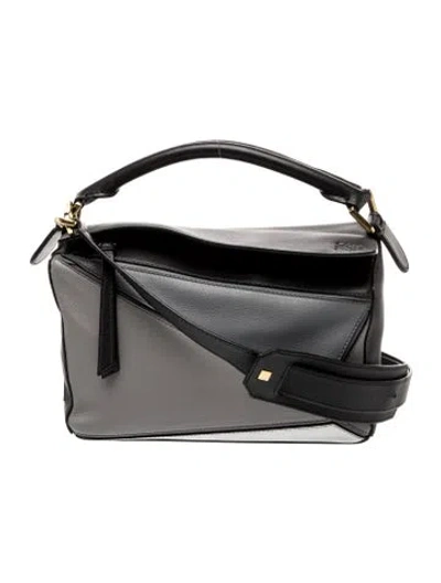 Pre-owned Loewe Leather Puzzle In Gray